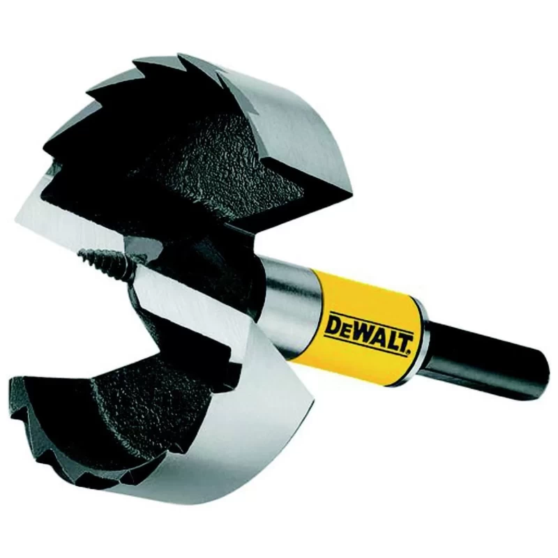 sverlo-forstnera-po-derevu-1