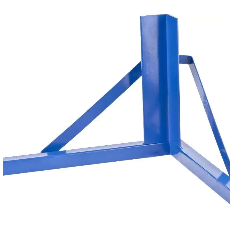 ugolok-dlia-pileniia-penobetona