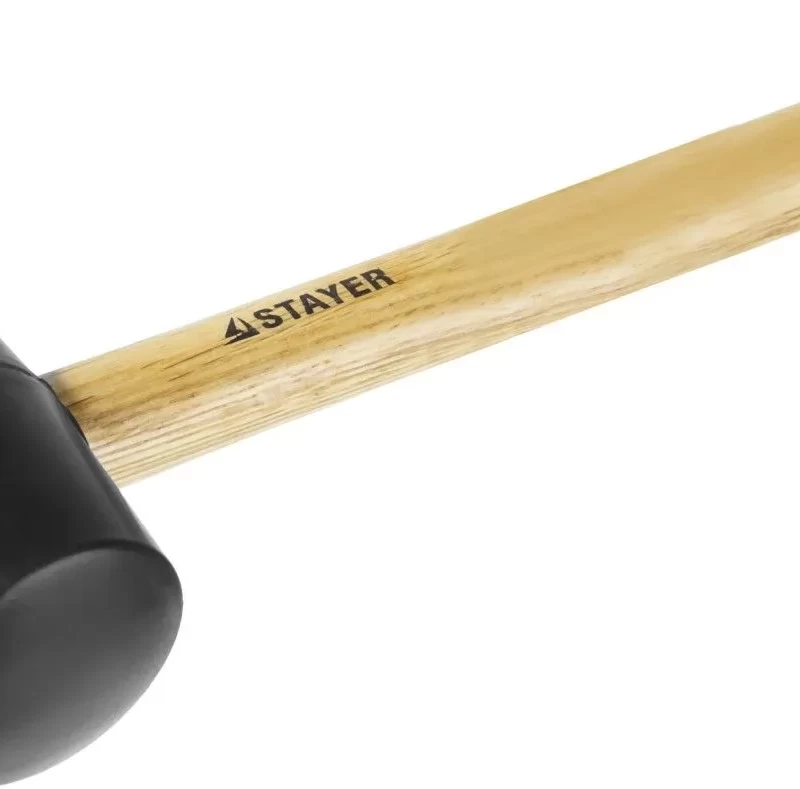 Киянка  резиновая черная с деревянной ручкой,