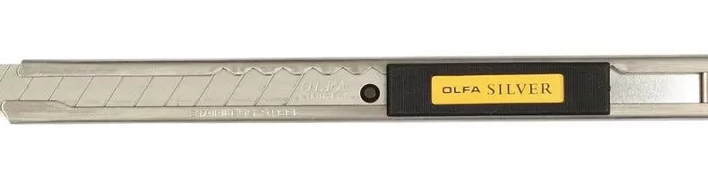 Нож  с выдвижным лезвием и корпусом из нержавеющей стали,