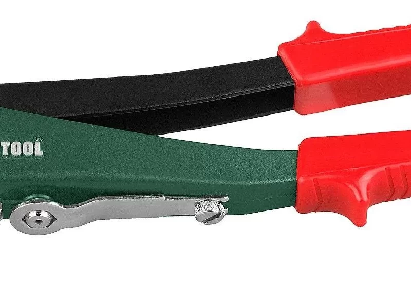 Заклепочник с литым корпусом,